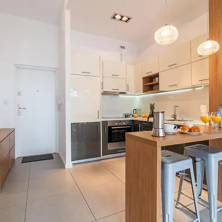 Chlodna 15 By Homeprime Apartament *